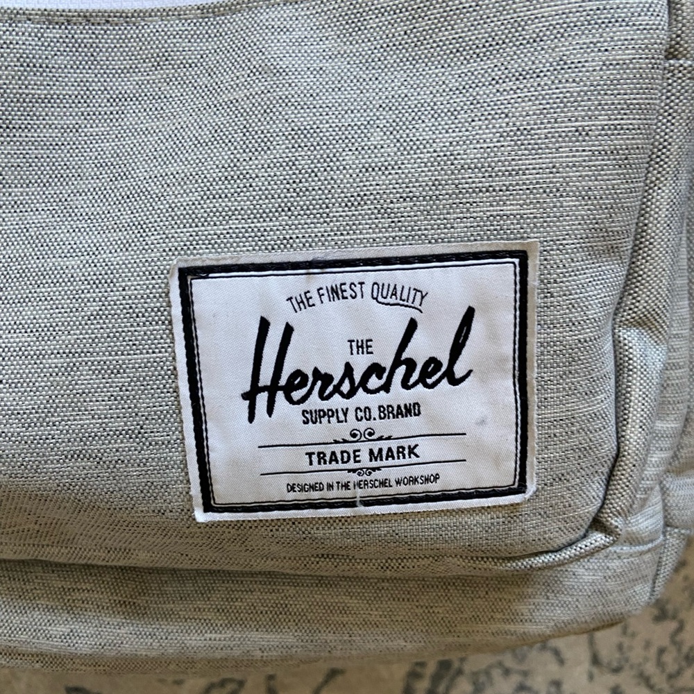 Herschel backpack - Picture 2 of 4